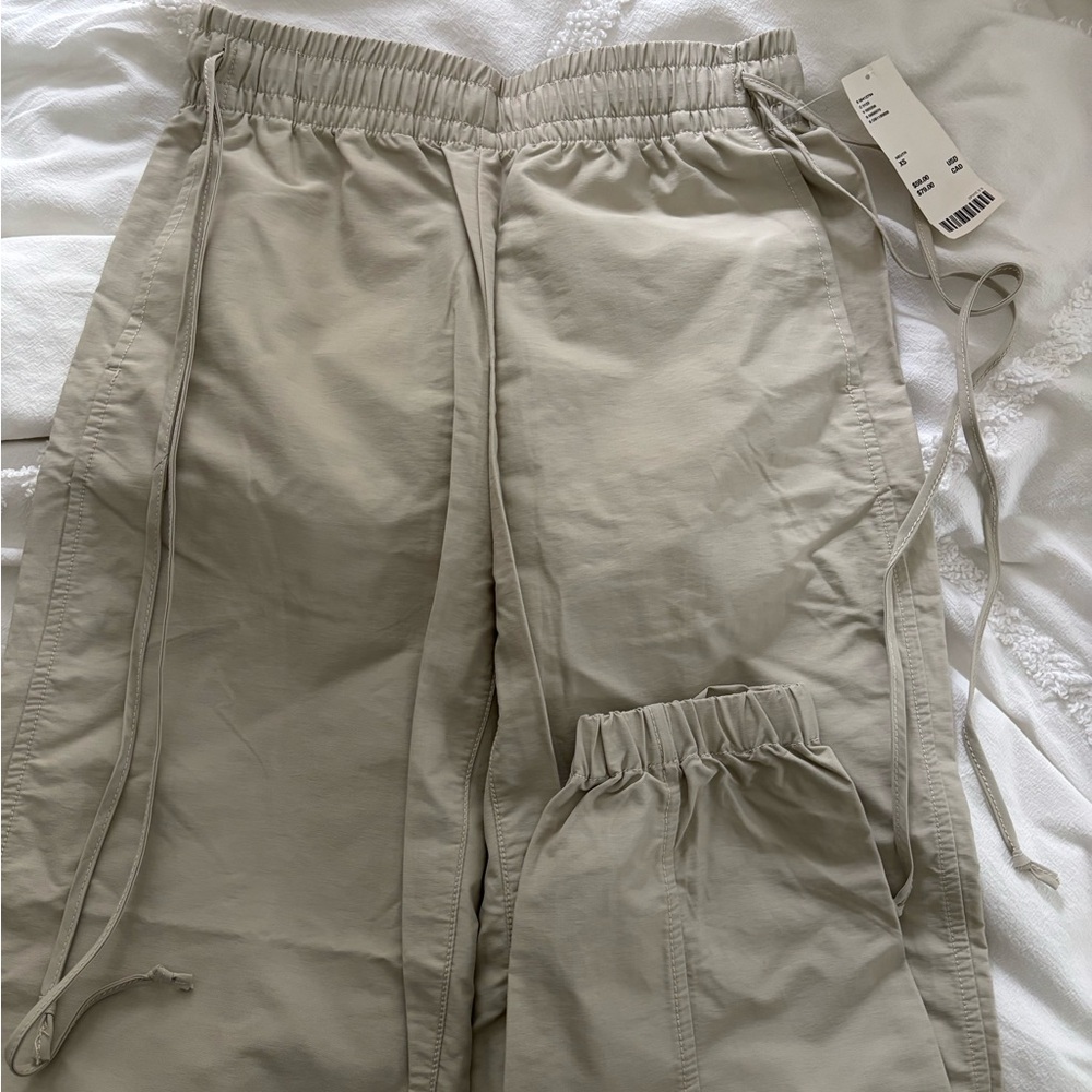 Urban Outfitters Drawstring Parachute Pant, Size XS